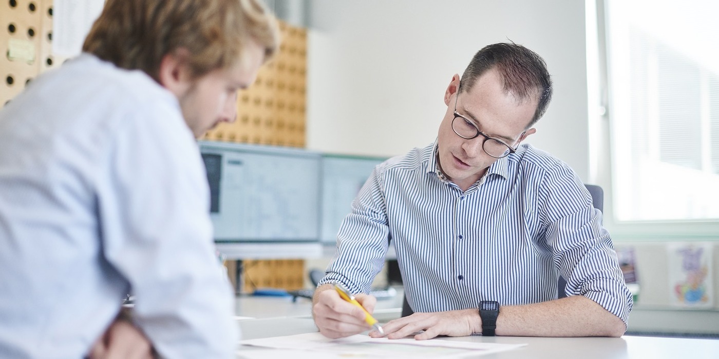 U Bepaalt Wat U Wil  Wij Zien Na Wat Binnen Onze Mogelijkheden Ligt  U Bent Vrij Om Te Kiezen Wij Zijn Vrij Om Te Kiezen  We Werken Wel Same - Artikel - Verstraete